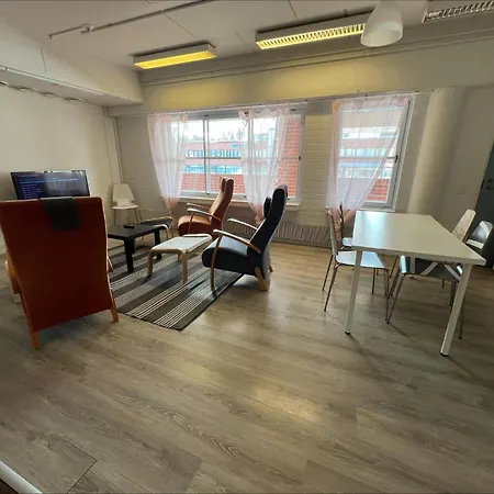 Puistotie, * Pudasjarvi